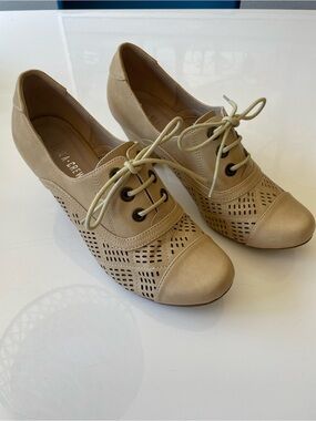 Chelsea Crew Tan Perforated Lace-Up Women's Heels